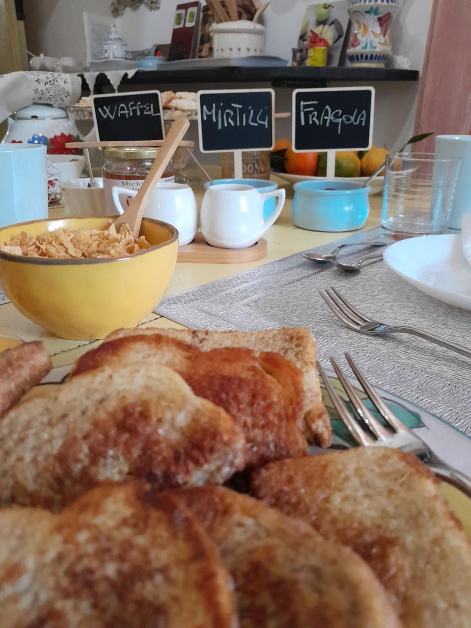 Bed and Breakfast La Stella Civita Esterno foto