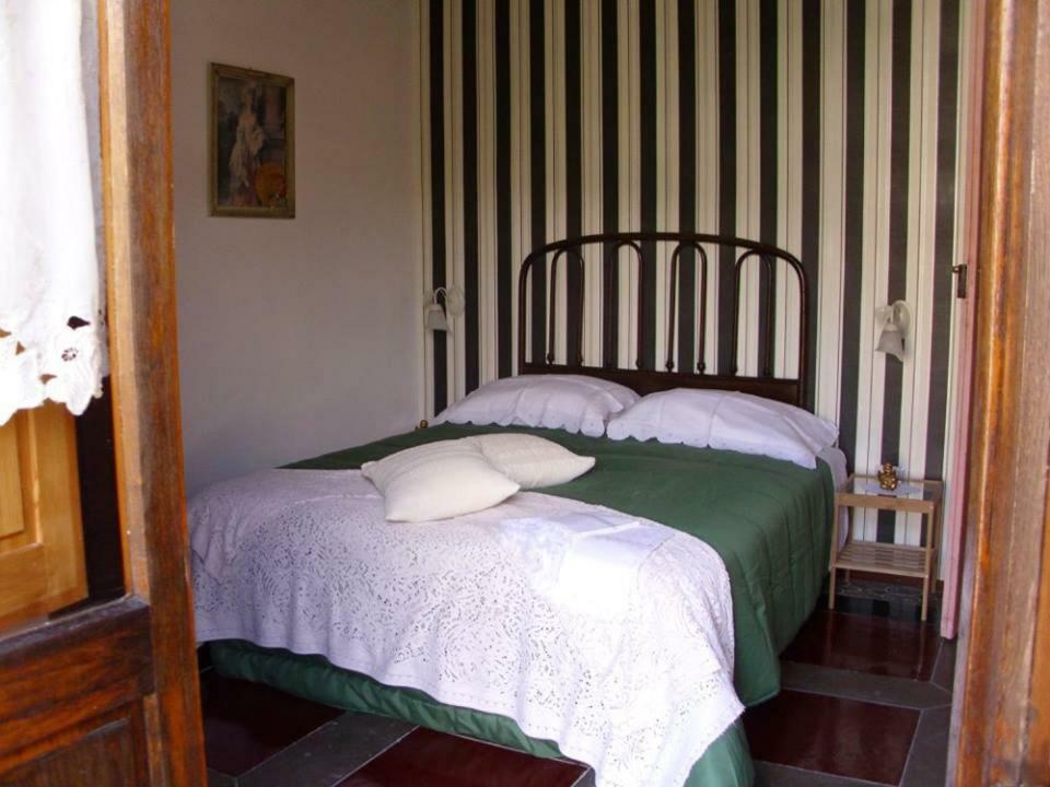 Bed and Breakfast La Stella Civita Esterno foto